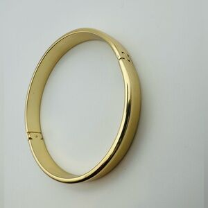 Elegant Gold Bangle Bracelet ✨